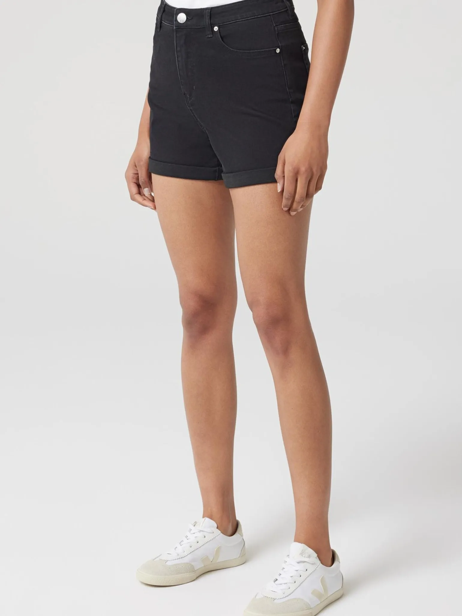 Alexa Boyfriend Short