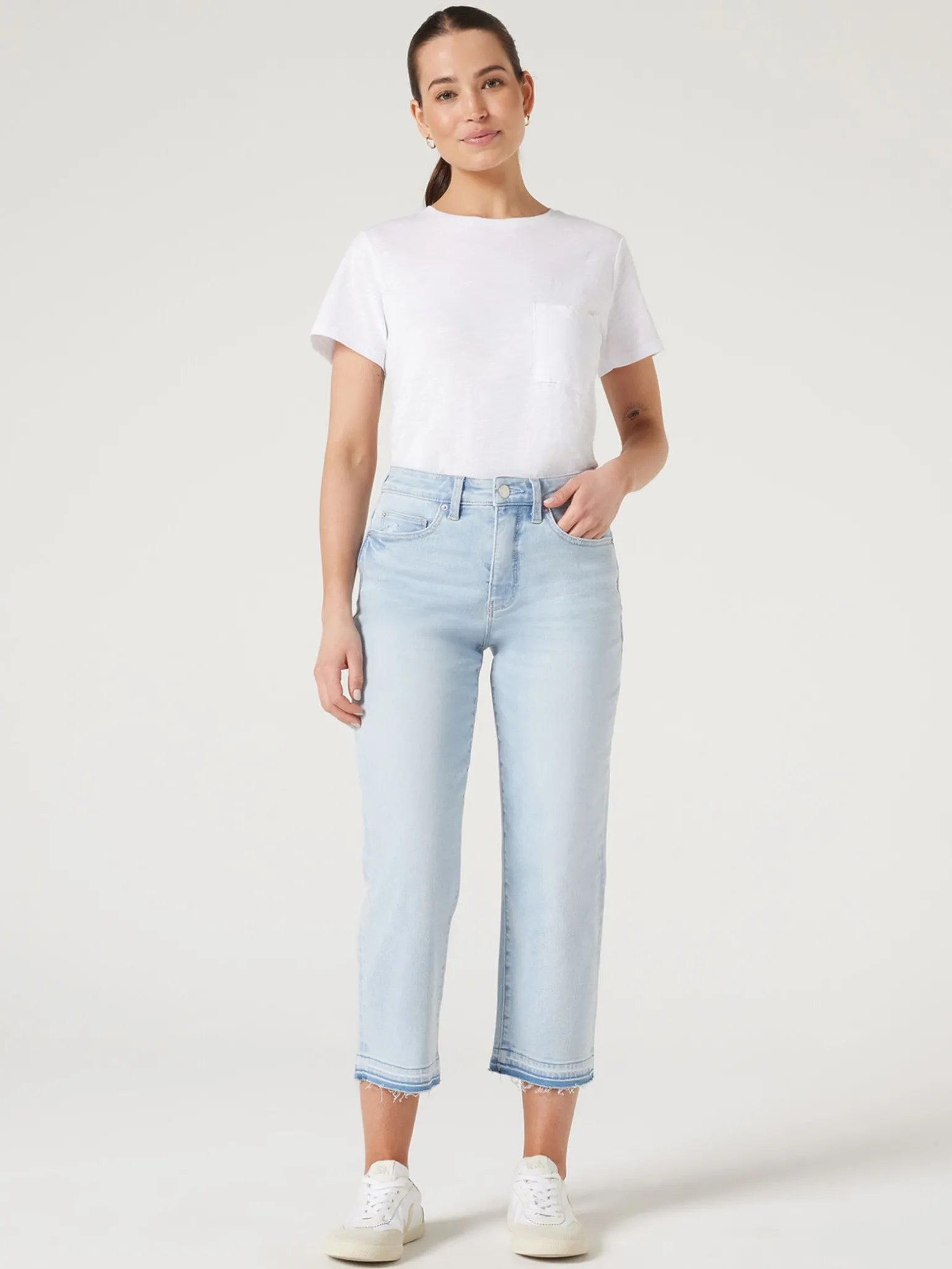 Annie Mid Waisted Straight Capri