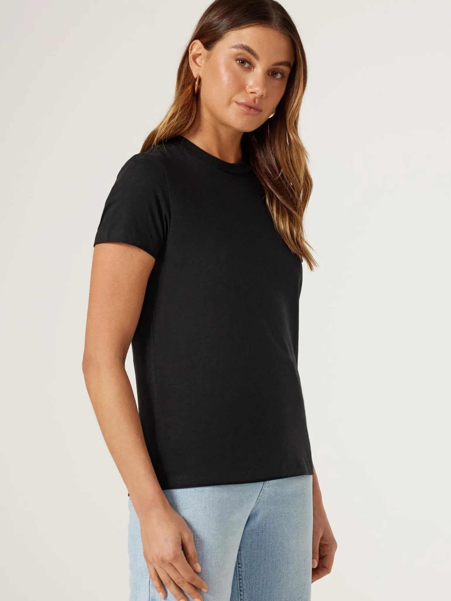 Classic Crew Neck Tee