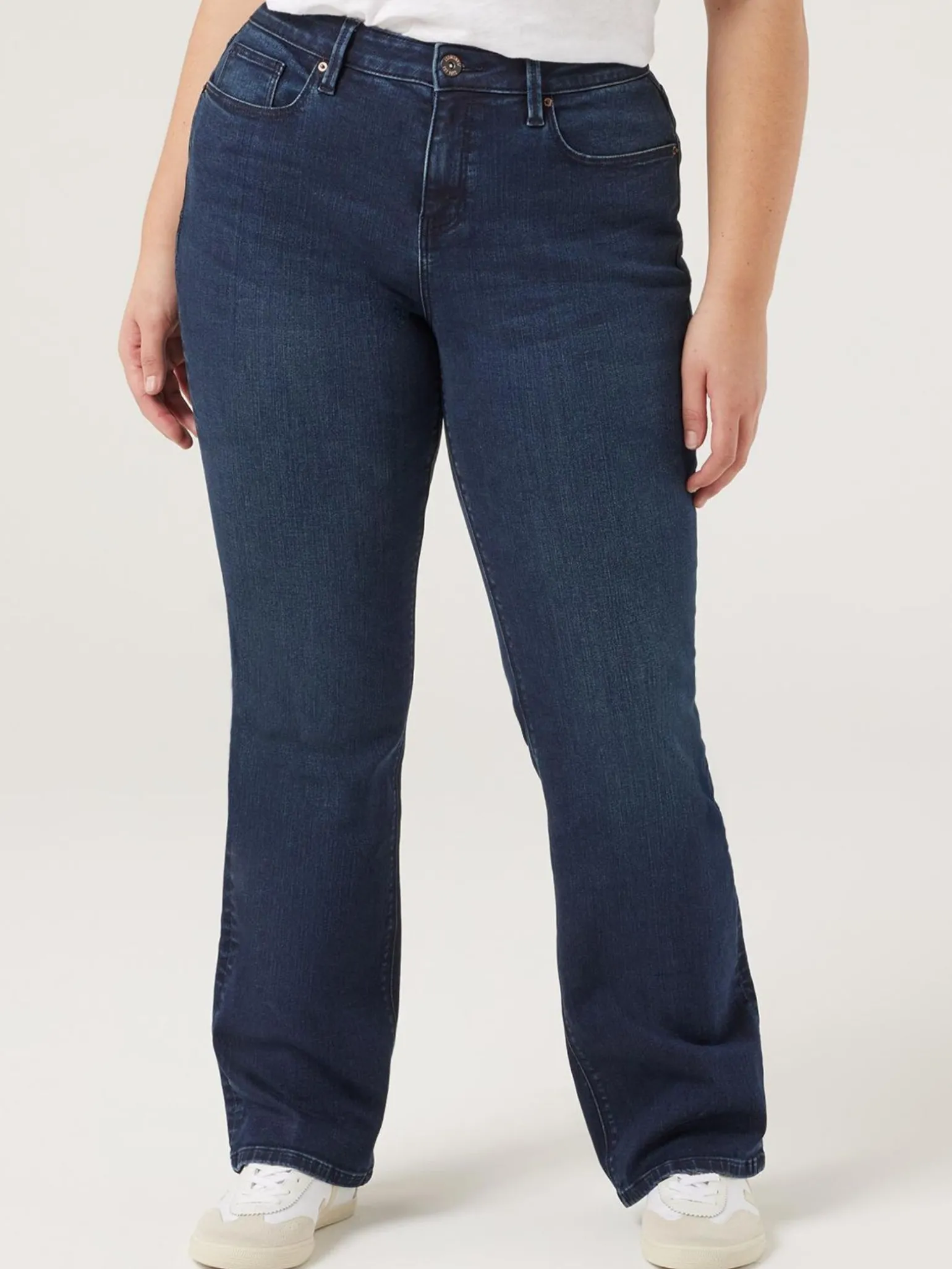 Curve Bootcut Jeans