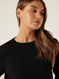 Essential Long Sleeve Crew Neck