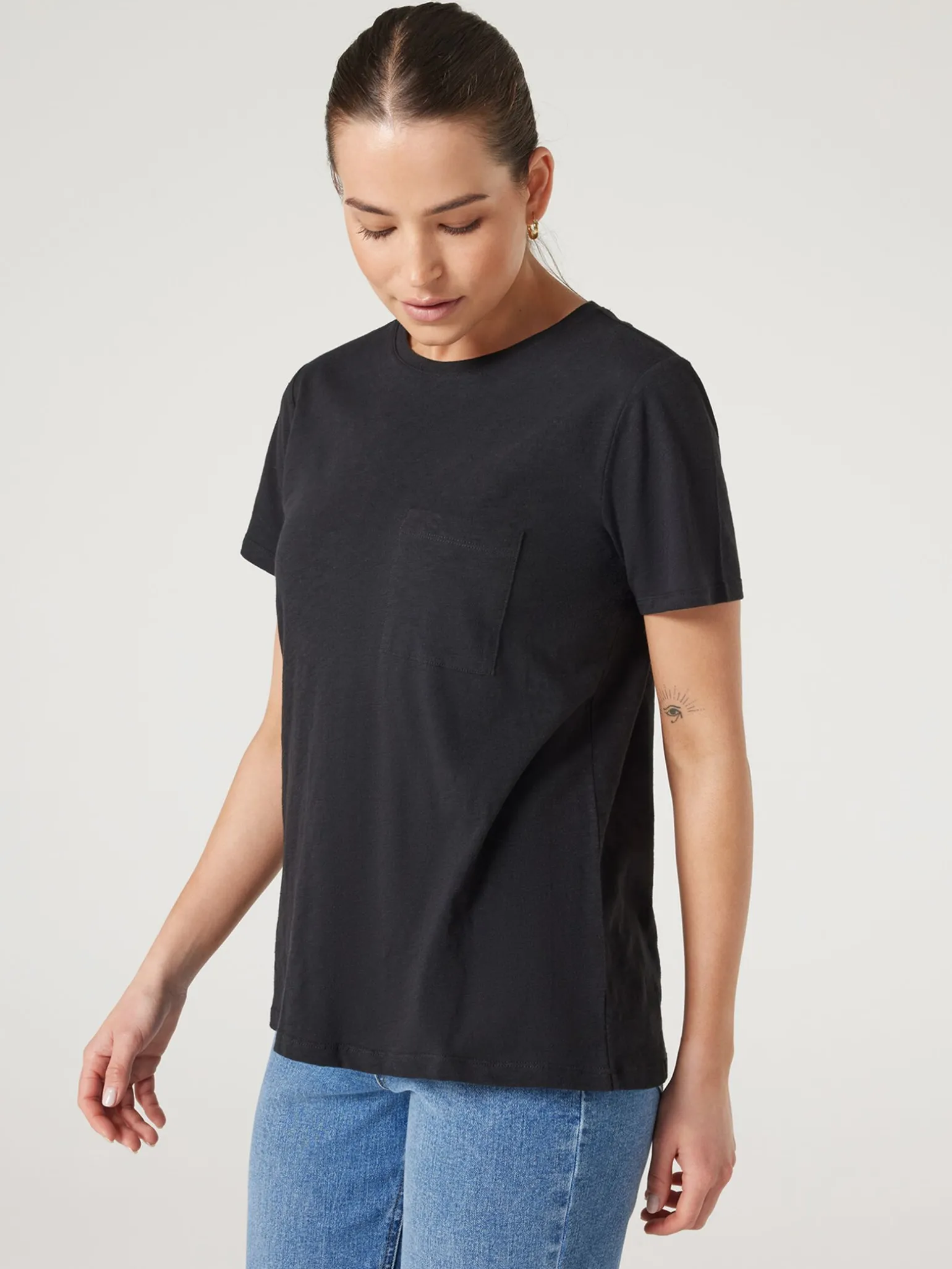 Essential Slub Pocket Tee