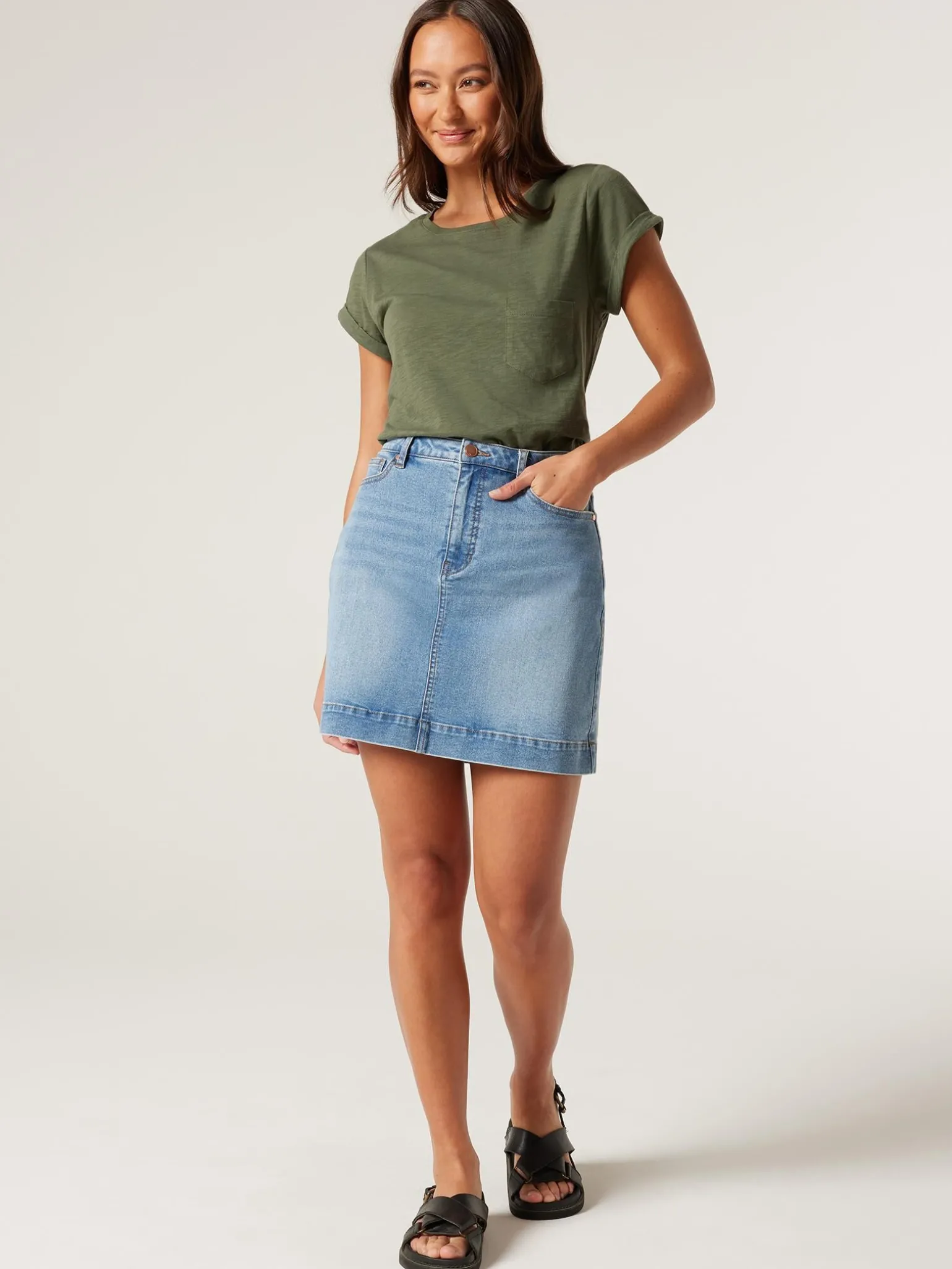 Essential Slub Pocket Tee