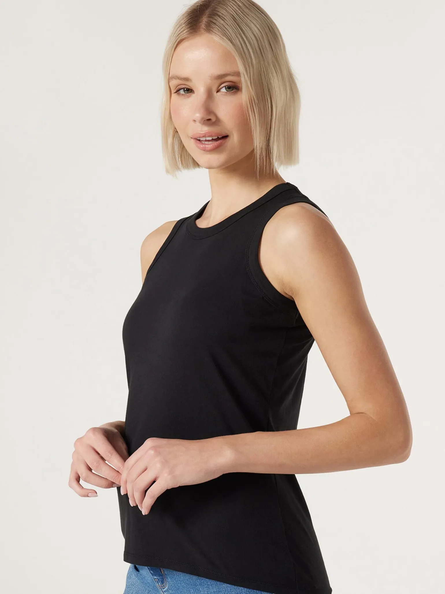 Essential Tank