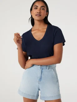 Essential V-Neck Tee