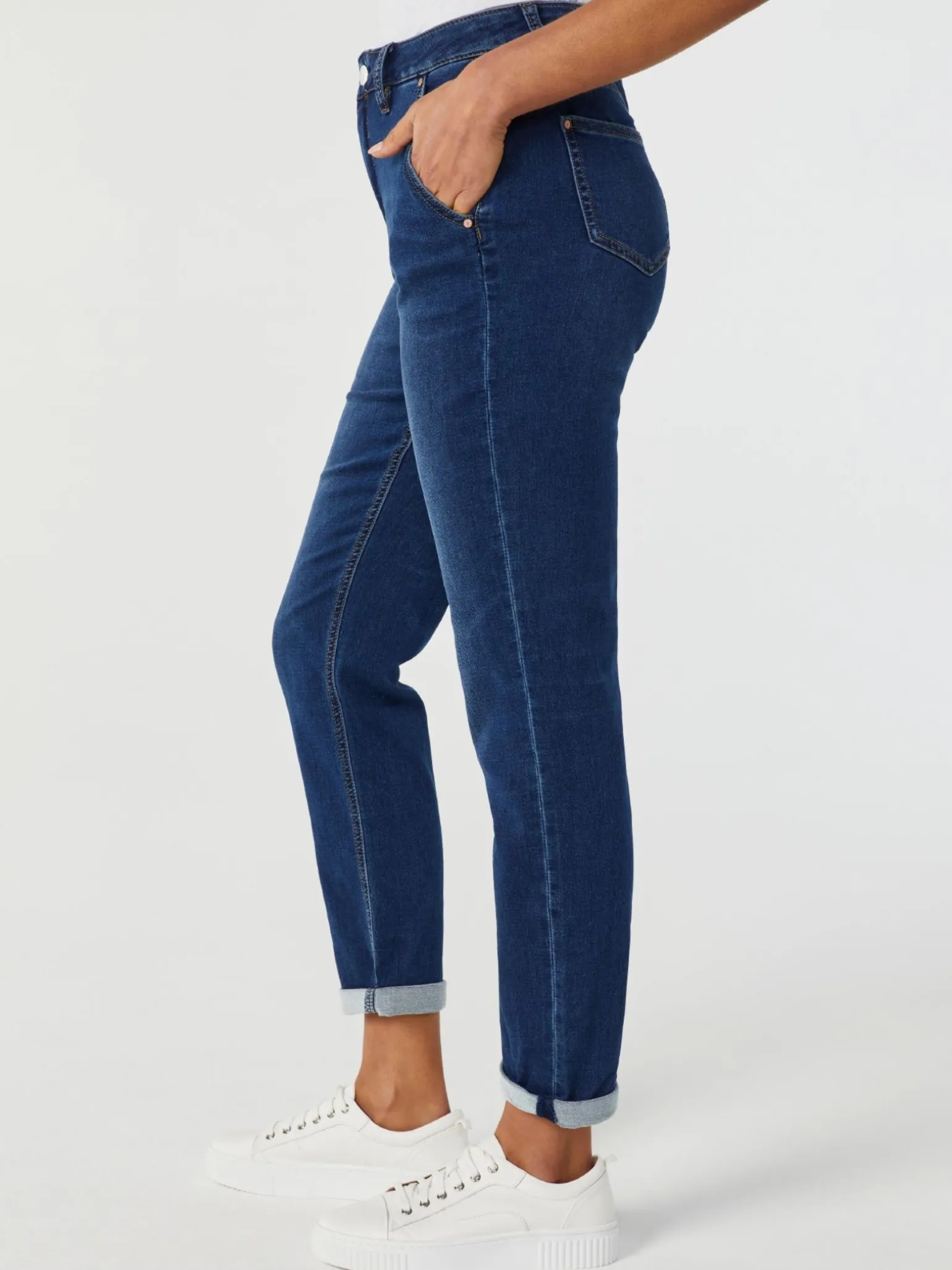 Louisa Slim Boyfriend Jeans