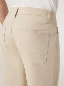 Milton 5 Pocket Short