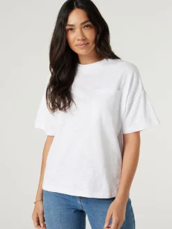 Relaxed Pocket Tee