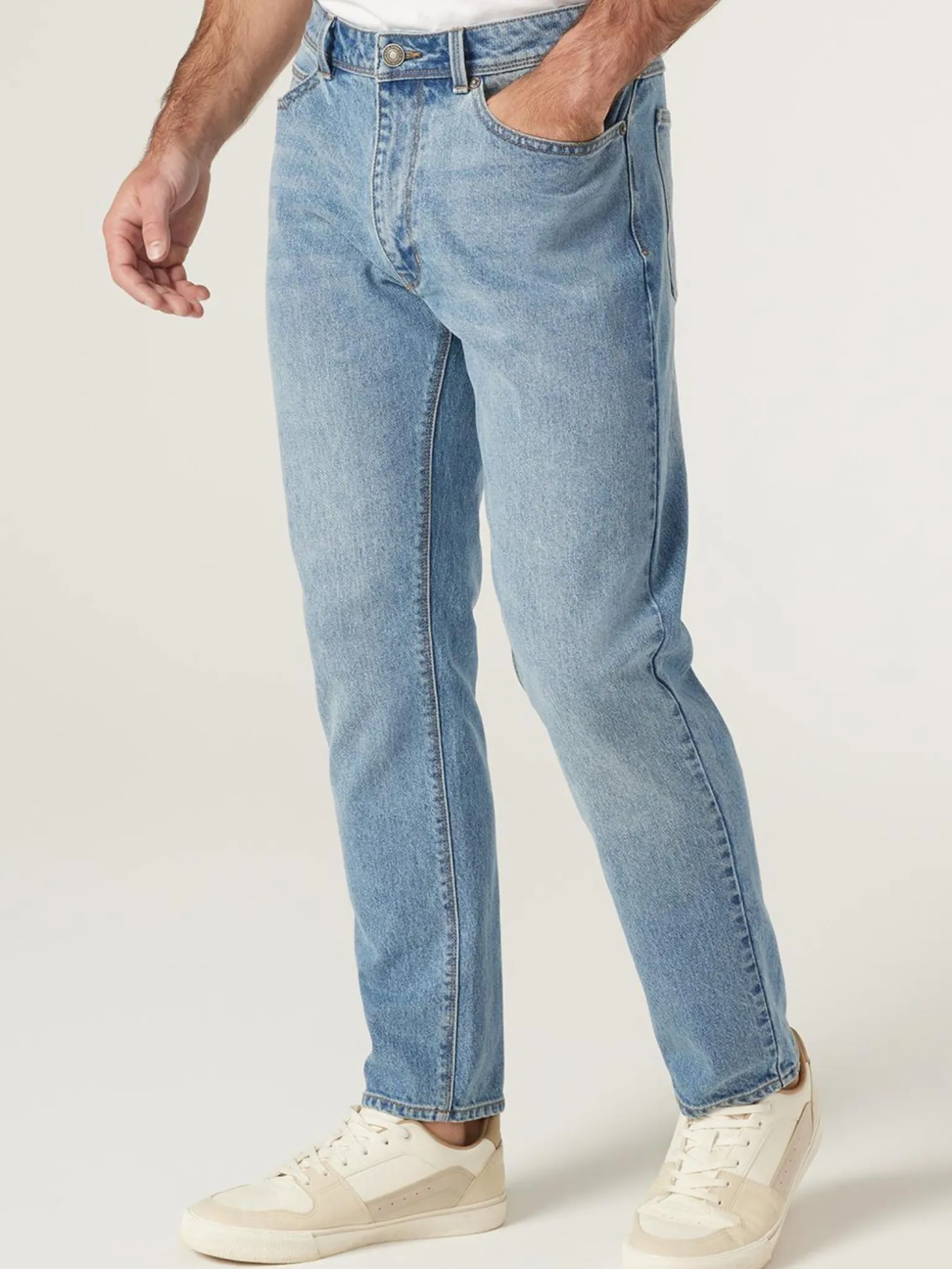 Relaxed Straight Jean