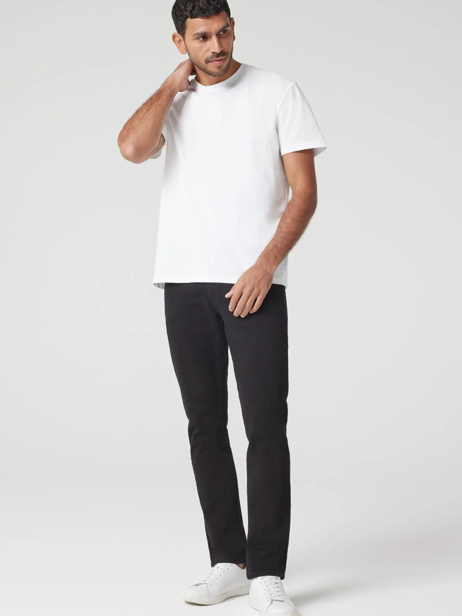 Slim Tapered Jeans