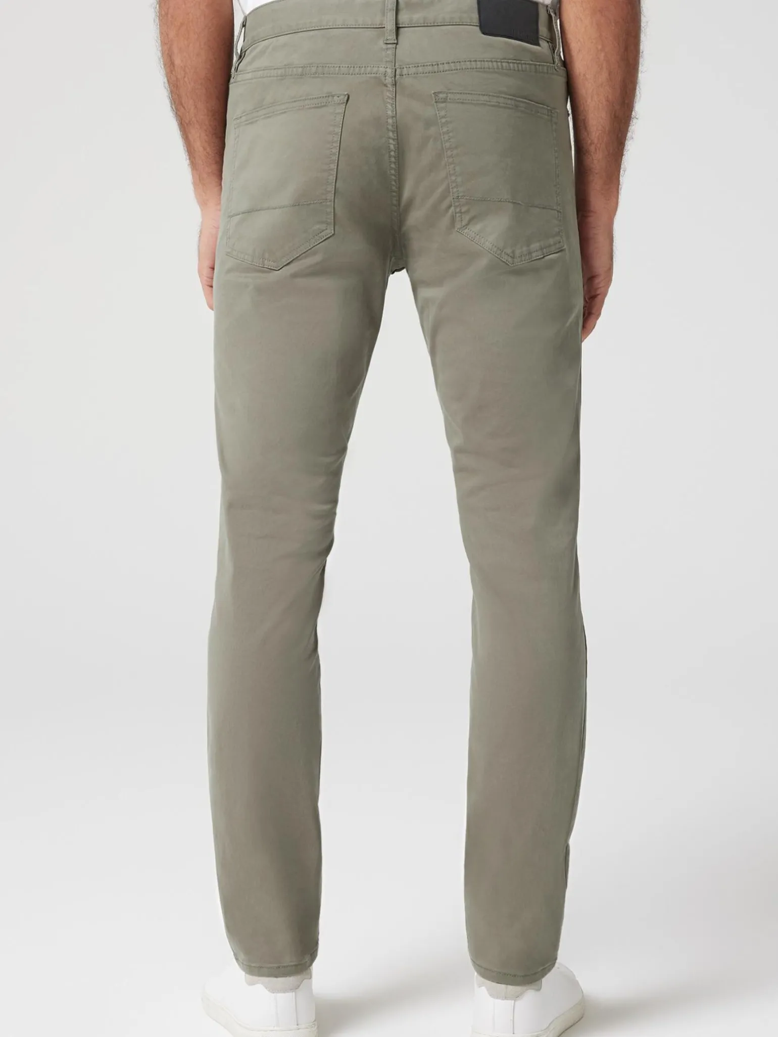 Slim Tapered Jeans