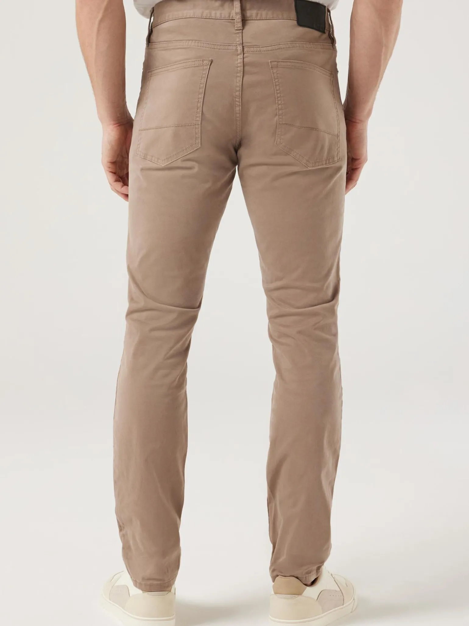 Slim Tapered Jeans