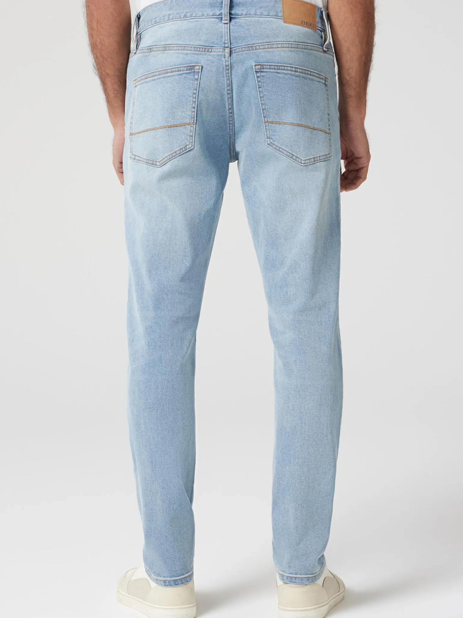 Slim Tapered Jeans