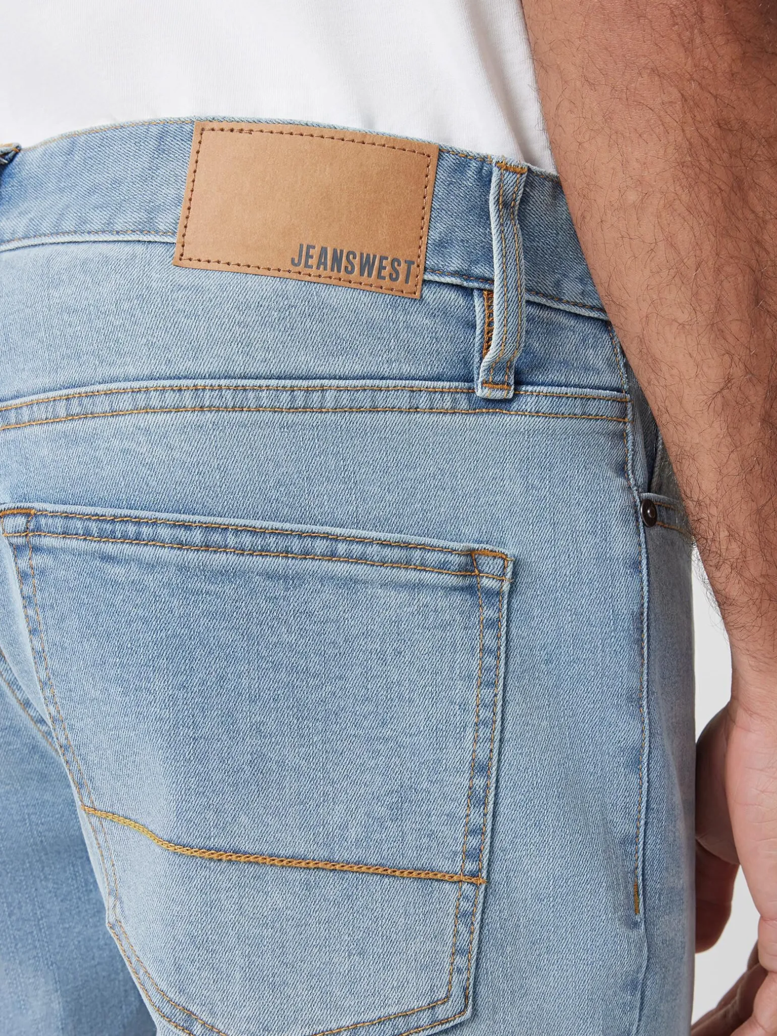 Slim Tapered Jeans