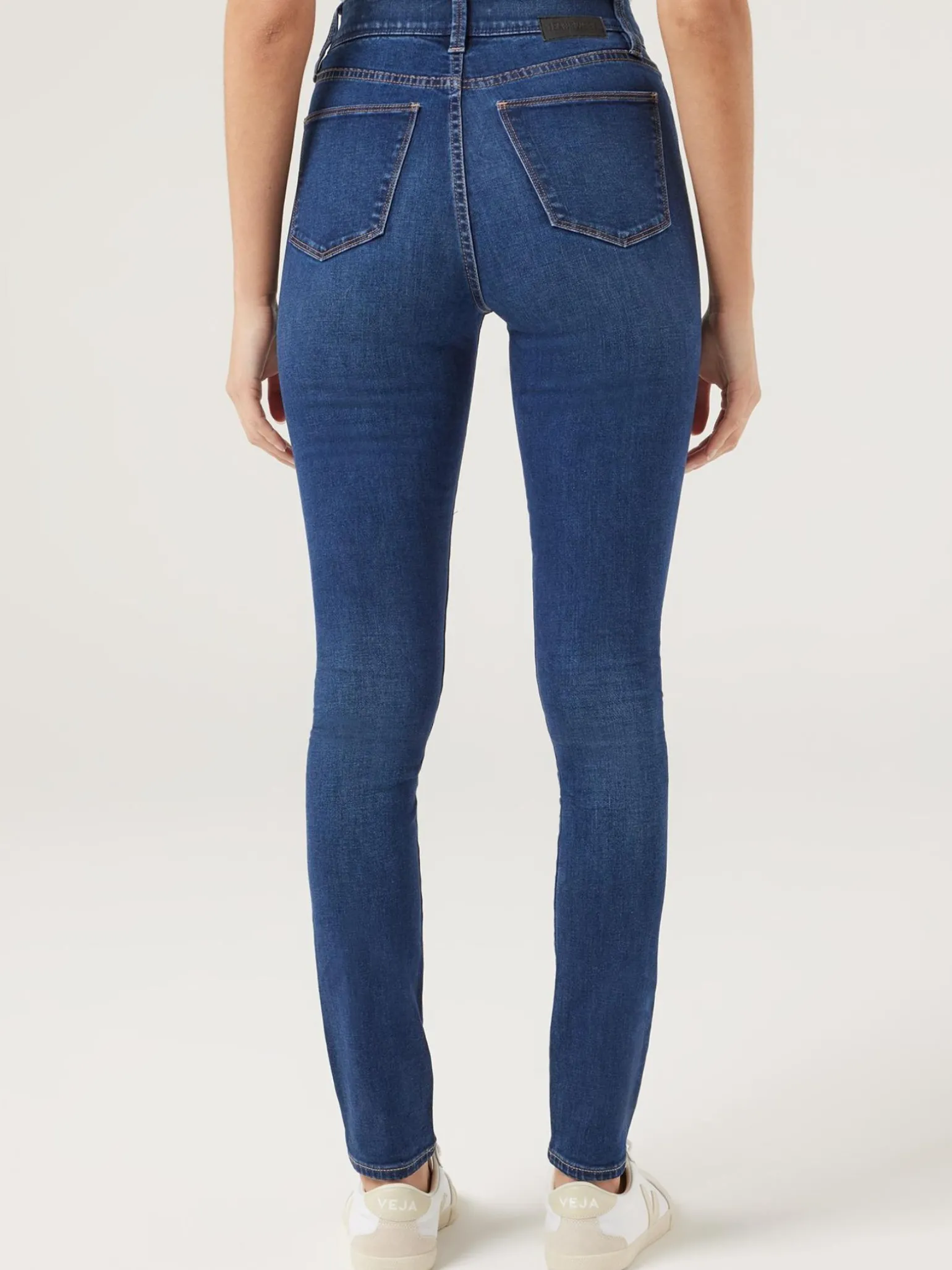 Tummy Trimmer Skinny Jeans