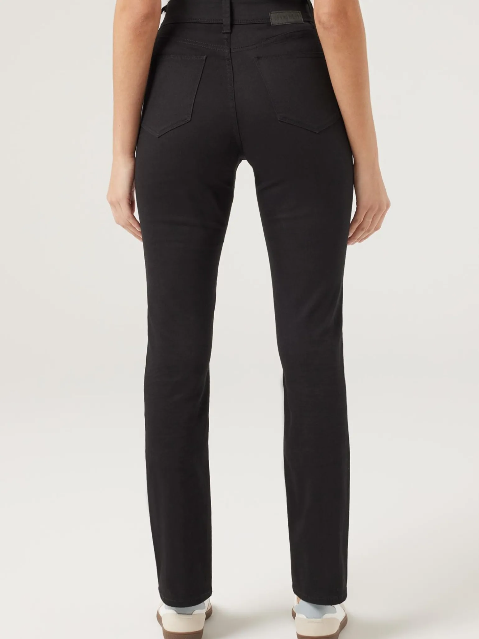 Tummy Trimmer Slim Straight Jeans